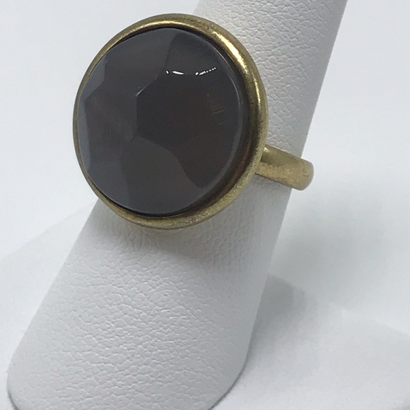 Ring - Picture 4 of 5